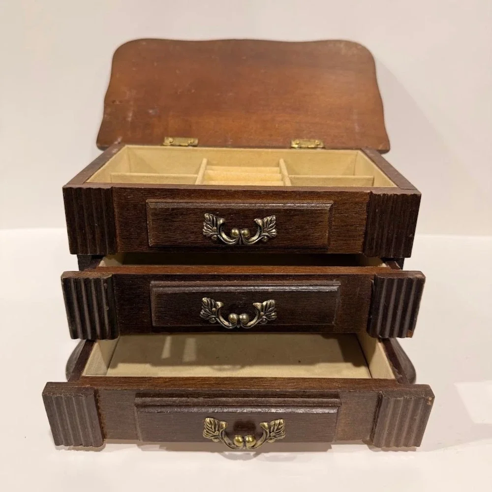Vintage Wooden Jewelry Box 3 Drawer Chest Dark Brown Ornate Brass Hardware